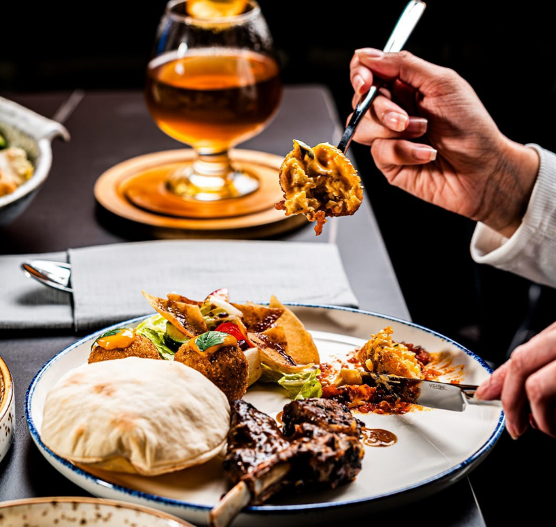 Best Indian Restaurant in Dubai for a Delicious Lunch Experience