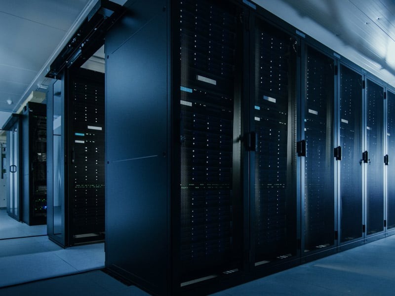 Why Rackmount Monitors Are Essential for Data Centers and IT Operations